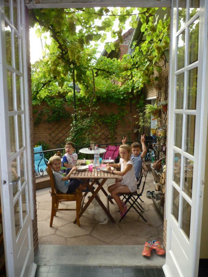 Bed and Breakfast Au Vieux Cedre Mouvaux Exteriér fotografie